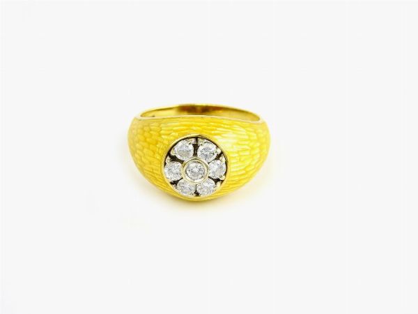 Anello in oro giallo e bianco, smalto e diamanti  - Asta Gioielli - II - Associazione Nazionale - Case d'Asta italiane