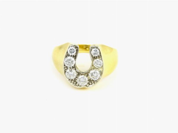 Anello in oro giallo e bianco con diamanti  - Asta Gioielli - II - Associazione Nazionale - Case d'Asta italiane