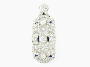 Spilla/pendente scomponibile in oro bianco, diamanti e zaffiri  - Asta Gioielli - II - Associazione Nazionale - Case d'Asta italiane