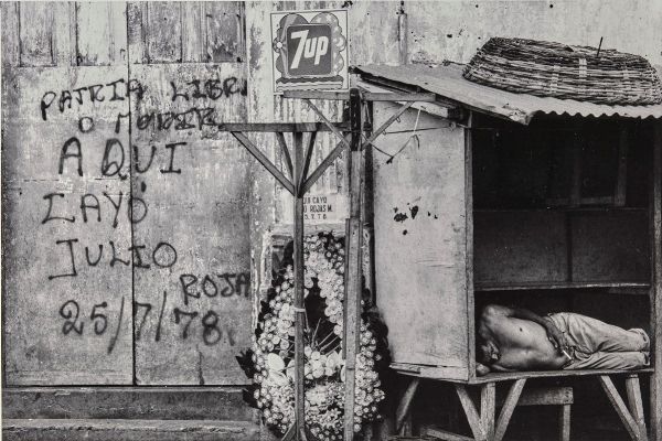 Meiselas Susan : Nicaragua, 1 sept 1978  - Asta Fotografia - Associazione Nazionale - Case d'Asta italiane