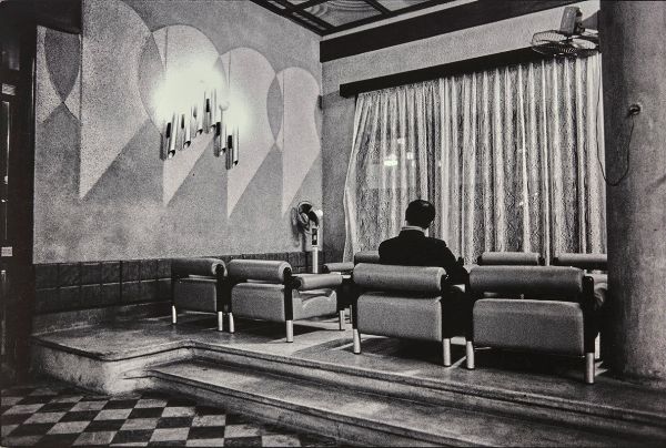 Koenig Magali : Hotel Danzu, Hanoi, 1992  - Asta Fotografia - Associazione Nazionale - Case d'Asta italiane