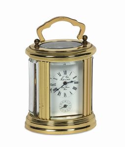 L' EPEE - L' Epe, France. Piccolo, orologio da viaggio, in ottone dorato con suoneria e ripetizione. Accompagnato dalla scatola originale, chiavi e Garanzia. Realizzato nel 1980 circa