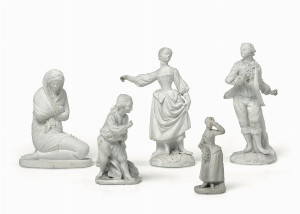 Cinque figurine Varie manifatture, XVIII-XIX secolo  - Asta Maioliche e Porcellane - Associazione Nazionale - Case d'Asta italiane