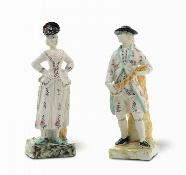 Coppia di figurine portafiori Savona, 1785 circa  - Asta Maioliche e Porcellane - Associazione Nazionale - Case d'Asta italiane