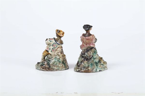 Due figurine Savona, Giacomo Boselli, 1780-1790  - Asta Maioliche e Porcellane - Associazione Nazionale - Case d'Asta italiane