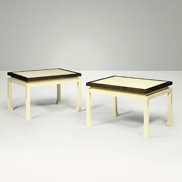 Coppia di tavoli bassi in legno laccato con profilo in ottone.  - Asta Design - Associazione Nazionale - Case d'Asta italiane