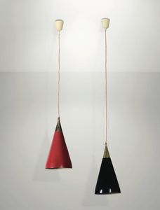 Due lampadari in ottone e metallo laccato.  - Asta Design - Associazione Nazionale - Case d'Asta italiane