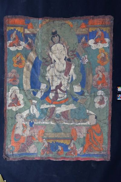 Due tanka su seta a divinit centrale, Tibet, XIX secolo  - Asta Chinese Works of Art - Associazione Nazionale - Case d'Asta italiane