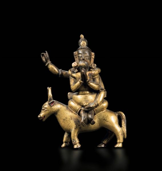 Figura di Chagan-Sambhara in Yab-yum in bronzo dorato, Cina, Dinastia Qing, epoca Qianlong (1736-1796)  - Asta Fine Chinese Works of Art - Associazione Nazionale - Case d'Asta italiane