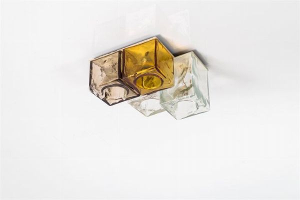 BAROVIER & TOSO : Lampada a sospensione composta da elementi in vetro colorato di forte spessore. Anni '60 cm 19 5x33x26  - Asta Design - Associazione Nazionale - Case d'Asta italiane