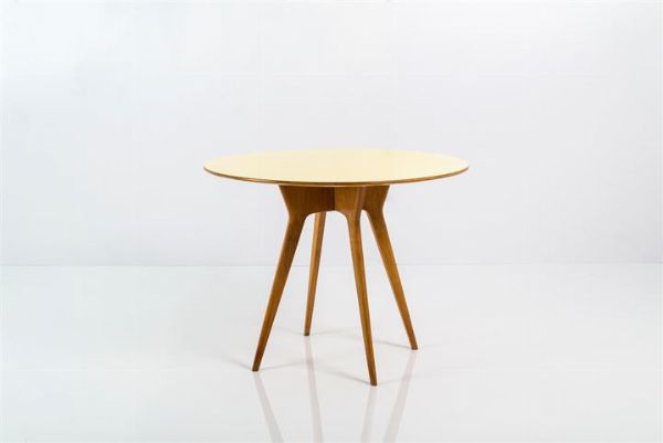 PRODUZIONE ITALIANA : Tavolo in legno chiaro  piano in formica. Anni '50 cm 75x100  - Asta Design - Associazione Nazionale - Case d'Asta italiane