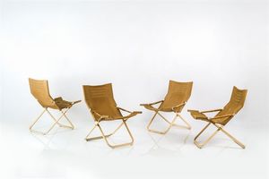 EMU - Quattro sedie pieghevoli con struttura in metallo verniciato  sedute in tessuto. Anni '60 cm 93x67x93