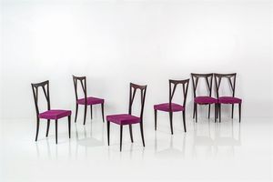 PRODUZIONE ITALIANA - Sei sedie con struttura in legno  seduta imbottita rivestita in skai. Anni '50 cm 96x45x41