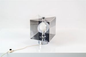 PROMET - Lampada da tavolo in acciaio e plexiglass. Anni '70 cm 42x30x30