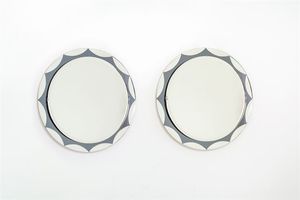GALVORAME - Coppia di specchiere con bordo in vetro fum Anni '60 diam cm 72