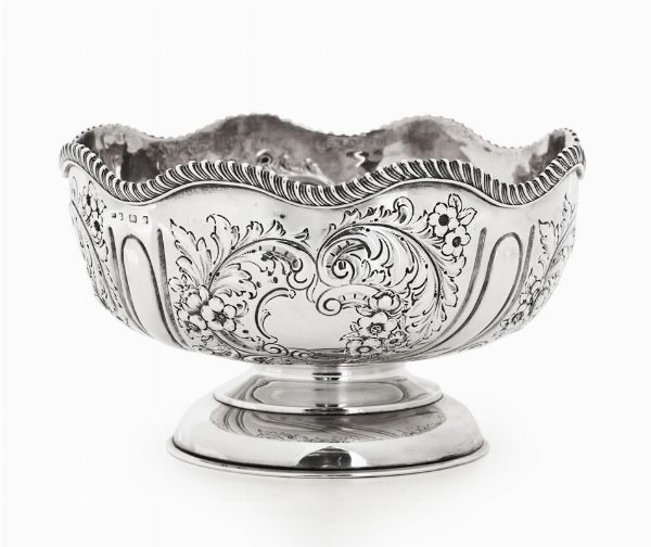 Alzata in argento, Inghilterra, Birmingham 1905, argentiere W.N.  - Asta 	L'Art de la Table - Associazione Nazionale - Case d'Asta italiane