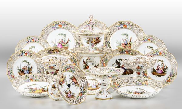 Servizio da dessert Probabilmente Dresda, fine del XIX secolo  - Asta 	L'Art de la Table - Associazione Nazionale - Case d'Asta italiane