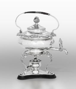 Samovar in argento fuso, sbalzato e cesellato, Vienna 1833  - Asta 	L'Art de la Table - Associazione Nazionale - Case d'Asta italiane