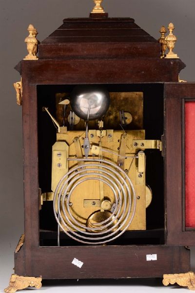 Orologio Bracket con carillon, Inghilterra 1870 circa  - Asta Pendole e Orologi Antichi - Associazione Nazionale - Case d'Asta italiane