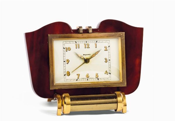 BAYARD : BAYARD, orologio da tavolo in ottone e bachelite con lampada. Realizzato nel 1960 circa  - Asta Orologi da Polso e da Tasca - Associazione Nazionale - Case d'Asta italiane