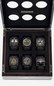 BELL&ROSS - BELL&ROSS, Flight instruments Collection, No.77/99. Questa scatola contenente 6 orologi  stata realizzata in una edizione limitata di 99 pezzi, venduto nel 2014
