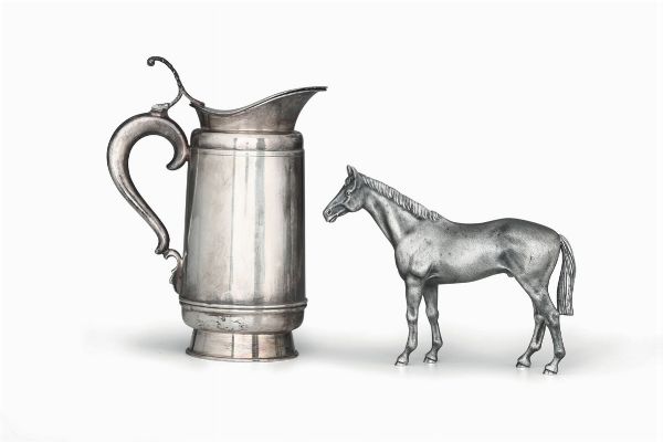 Thermos e cavallo in argento, argentiere Miracoli Milano XX secolo  - Asta Antiquariato - Associazione Nazionale - Case d'Asta italiane
