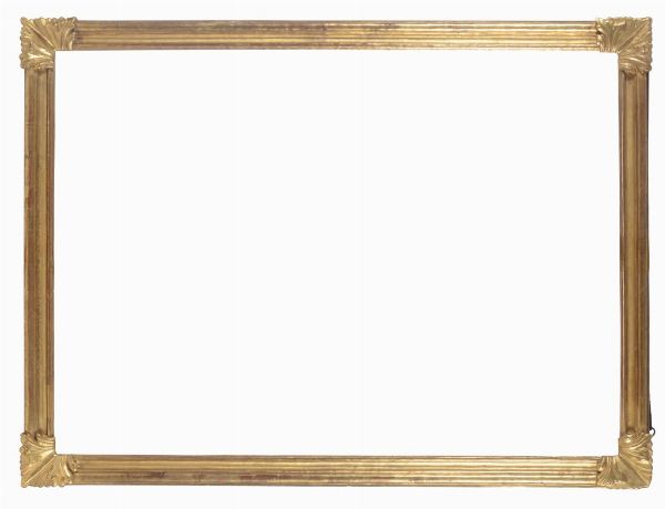 Grande cornice a fascia mossa intagliata ed interamente dorata, fine XVIII secolo  - Asta Antiquariato - Associazione Nazionale - Case d'Asta italiane