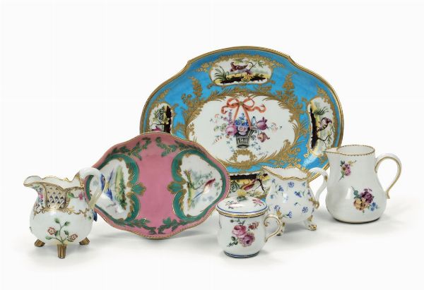 Lotto con diverse porcellane Svres e Francia, XVIII - XIX secolo  - Asta Antiquariato - Associazione Nazionale - Case d'Asta italiane