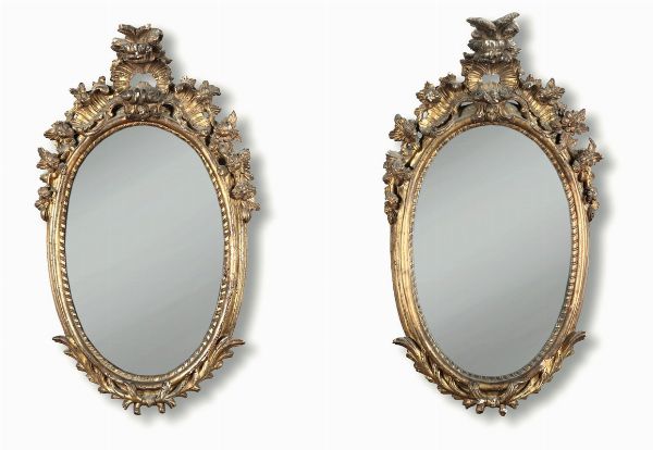 Coppia di specchiere in legno intagliato e dorato, fine XVIII secolo  - Asta Antiquariato - Associazione Nazionale - Case d'Asta italiane