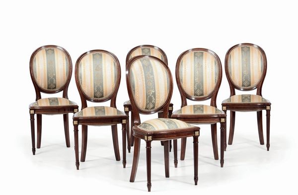 Tavolo da pranzo e 6 sedie in stile, XIX secolo  - Asta Antiquariato - Associazione Nazionale - Case d'Asta italiane