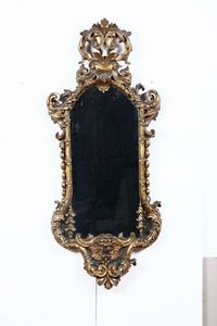 Coppia di specchiere in legno intagliato e dorato. XVIII secolo  - Asta Antiquariato - Associazione Nazionale - Case d'Asta italiane