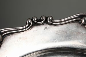 Vassoietto in argento, Italia XX secolo  - Asta Antiquariato - Associazione Nazionale - Case d'Asta italiane