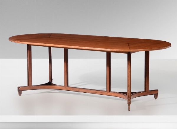 Grande tavolo con struttura in legno.  - Asta Design - Associazione Nazionale - Case d'Asta italiane