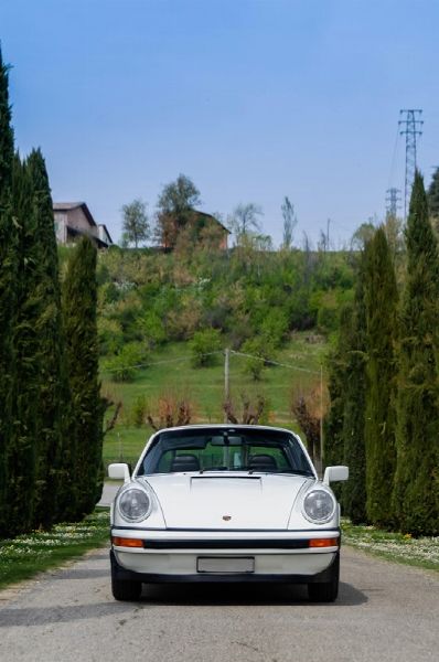 PORSCHE 911 S 2.7 TARGA (1972)  - Asta AUTO CLASSICHE - Associazione Nazionale - Case d'Asta italiane