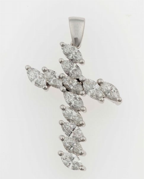 Pendente Croce con diamanti taglio navettes per ct 1,20 circa  - Asta Fine Jewels - Associazione Nazionale - Case d'Asta italiane