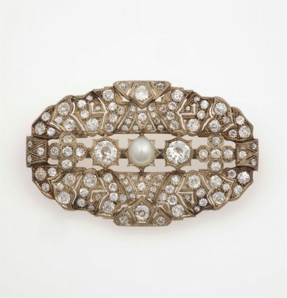 Spilla con diamanti di vecchio taglio e perla  - Asta Fine Jewels - Associazione Nazionale - Case d'Asta italiane
