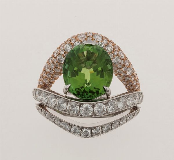 Brarda. Anello con tormalina verde e diamanti  - Asta Fine Jewels - Associazione Nazionale - Case d'Asta italiane