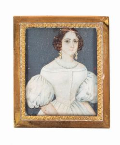 MINIATURA - Cm 5x4 XIX secolo  su avorio  raffigurante una donna con abito bianco. Al retro intreccio in capelli e cornice  [..]