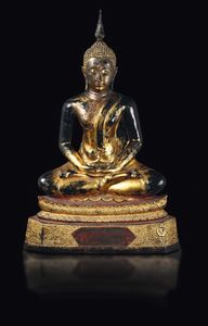Figura di Buddha seduto su fiore di loto in bronzo dorato, Thailandia, XIX secolo  - Asta Fine Chinese Works of Art - Associazione Nazionale - Case d'Asta italiane