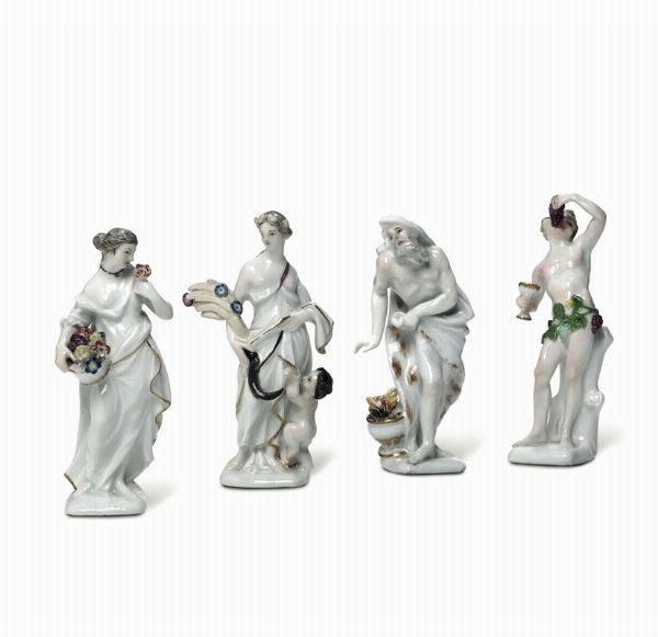 Quattro figurine  Meissen, 1750 circa  - Asta Maioliche e Porcellane - Associazione Nazionale - Case d'Asta italiane