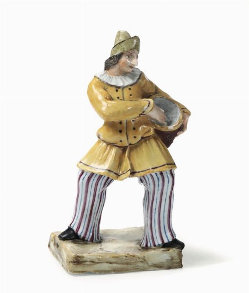 Figurina Probabilmente Doccia, XVIII-XIX secolo Modello di Gaspero Bruschi  - Asta Maioliche e Porcellane - Associazione Nazionale - Case d'Asta italiane