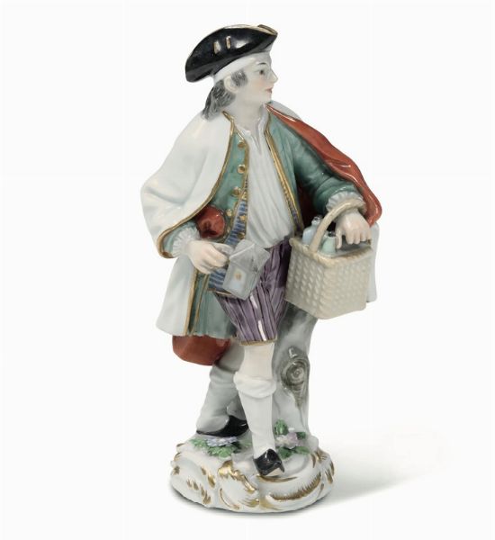 Figurina del venditore di grappa  Meissen, 1900 circa  Modello di Peter Reinike, 1753-1754  - Asta Maioliche e Porcellane - Associazione Nazionale - Case d'Asta italiane