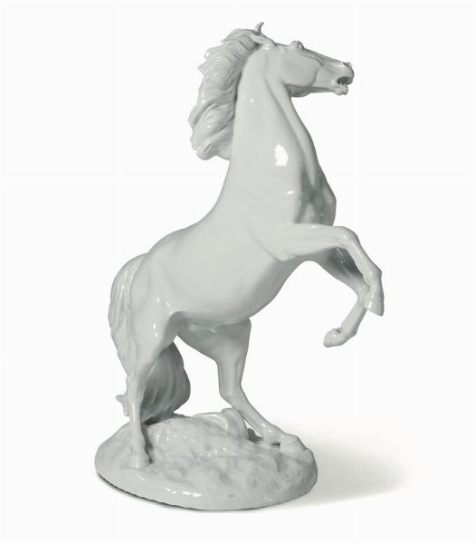 Scultura Cavallo Maestoso Meissen, 1949 circa Modello di Erich Oehme (1889-1970)  - Asta Maioliche e Porcellane - Associazione Nazionale - Case d'Asta italiane
