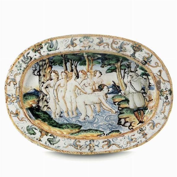 Vassoio ovale Deruta, inizio del XVII secolo  - Asta Maioliche e Porcellane - Associazione Nazionale - Case d'Asta italiane