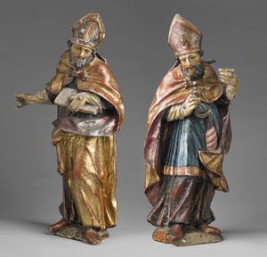 SCULTORE VENETO DEL XVIII SECOLO - Coppia di santi vescovi in legno intagliato policromo.