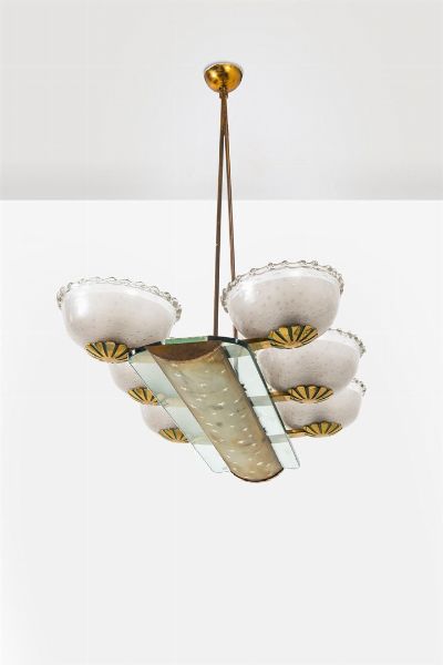 SEGUSO : Lampadario in ottone e vetro trasparente  coppe in vetro rugiada. Anni '50 cm 98x86x57  - Asta Design - Associazione Nazionale - Case d'Asta italiane