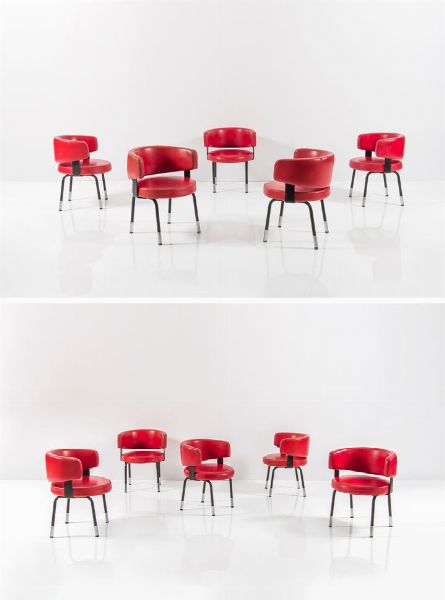 PRODUZIONE ITALIANA : Dieci sedie con imbottitura rivestita in skai  gambe in metallo verniciato con terminali in metallo cromato. Anni '50 cm 68x58x53  - Asta Design - Associazione Nazionale - Case d'Asta italiane