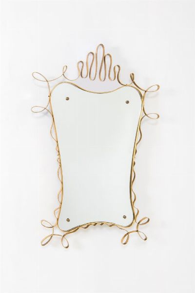 FERRABINI GIOVANNI  attribuito : Specchio con bordo in ottone sagomato. Anni '50 cm 124x82x2 5  - Asta Design - Associazione Nazionale - Case d'Asta italiane