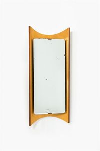 PRODUZIONE ITALIANA - Specchio retroilluminato con struttura in legno di teak. Anni '50 cm 137x59x16