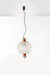 VALLOTTI CHIARA - Lampada a sospensione in ottone e legno  diffusore in vetro stampato. Anni '50 h cm 50
